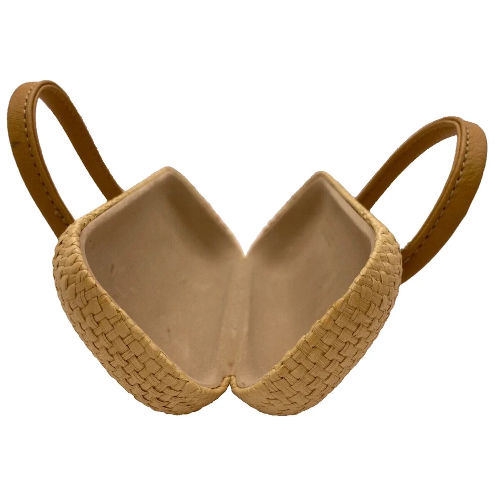 100% Paper With PVC Trim Sunglasses Case, Clam Shell Tan Hard Case- Pre-owned - Picture 8 of 8